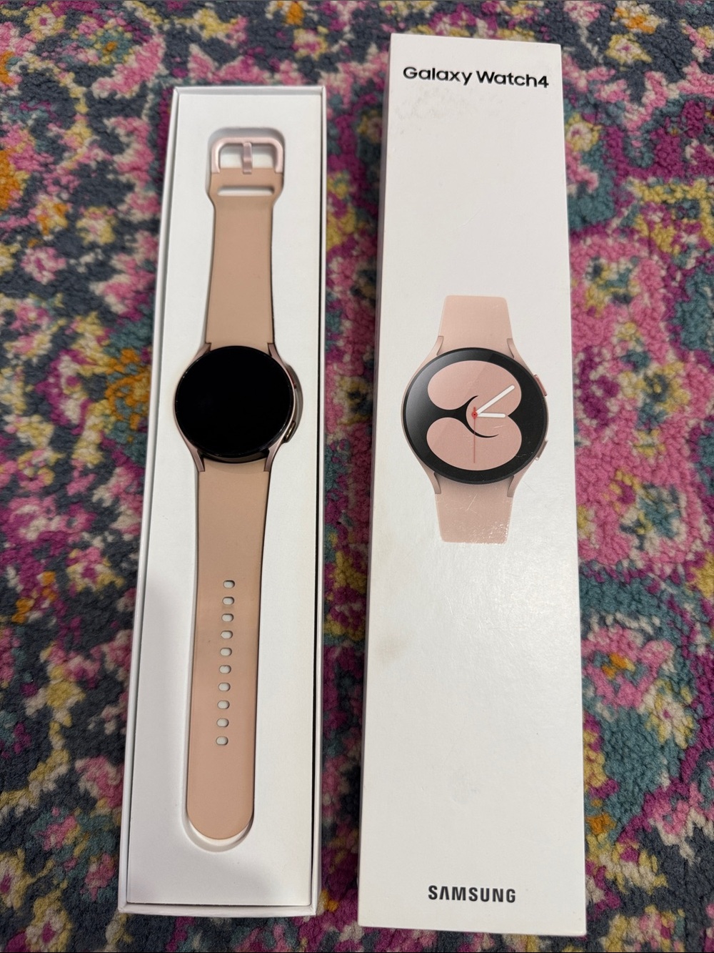 Samsung Galaxy Watch4 in Blush Pink and Black